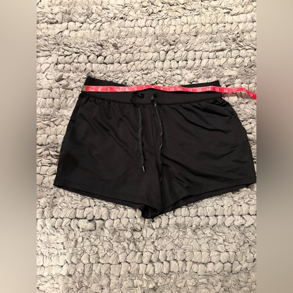 Like new Activ 8 Women's Black Drawstring Shorts - Picture 4 of 6